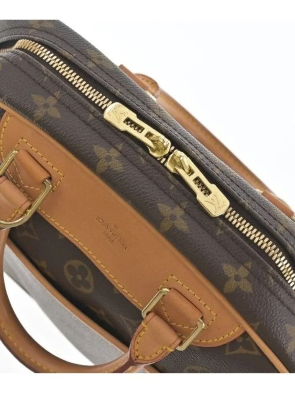 Louis Vuitton Handbag Brown